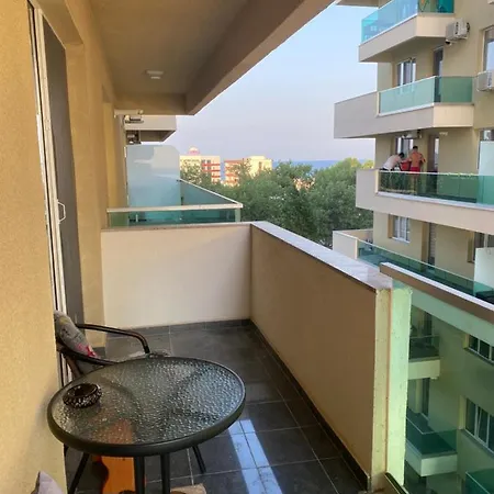 Moonlight Central Apartment *